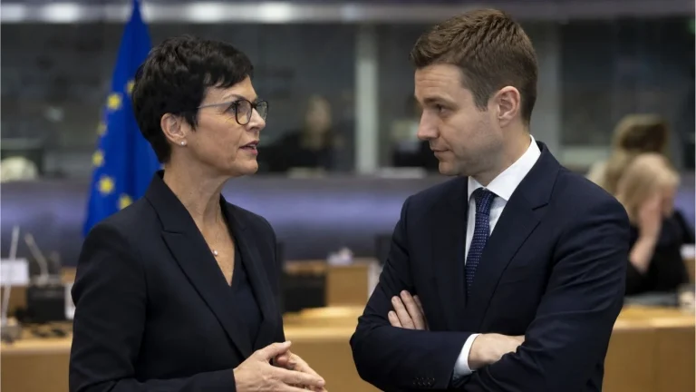 Марта Кос порача дека ЕУ има место за Западен Балкан, додека Македонија бара крај на билатерализацијата на пристапните критериуми.