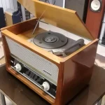 Производство: Искра, Крањ; модел: Порторож. Фотографии од Владимир Симеонов од President Audio.